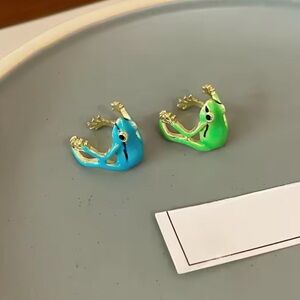 Cute Enamel Frog Ring Set – Green & Blue